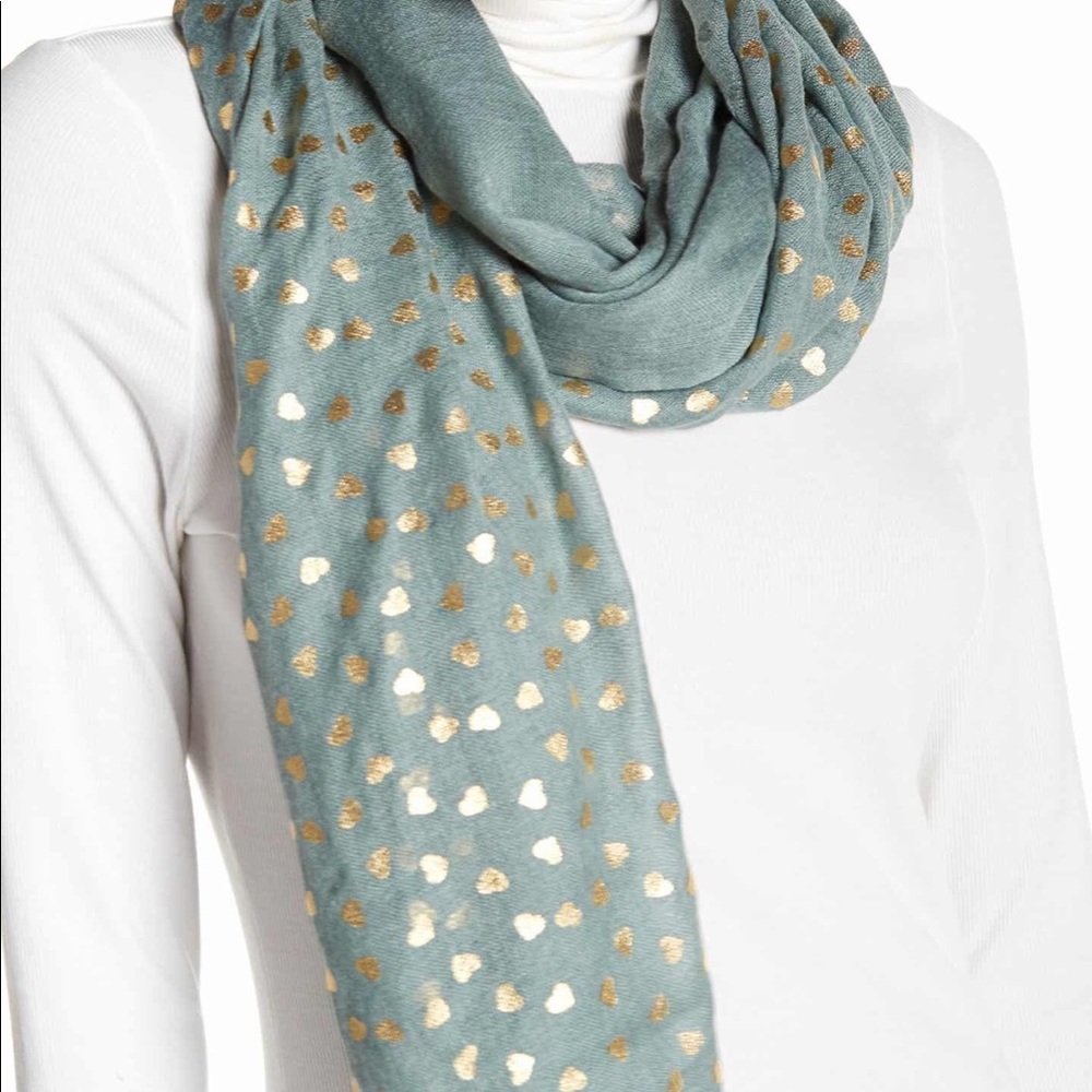 Light scarf with print
